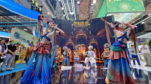從舞臺(tái)表演到科技體驗(yàn)，第21屆深圳文博會(huì)甘肅演藝集團(tuán)打造傳統(tǒng)文化的現(xiàn)代表達(dá)范式